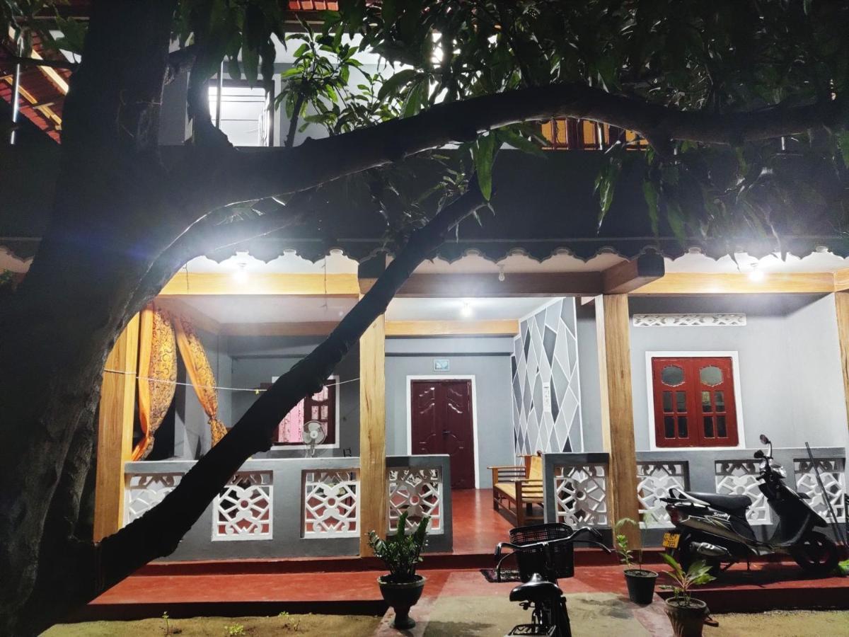 Enoch Guest House Mannar Zewnętrze zdjęcie